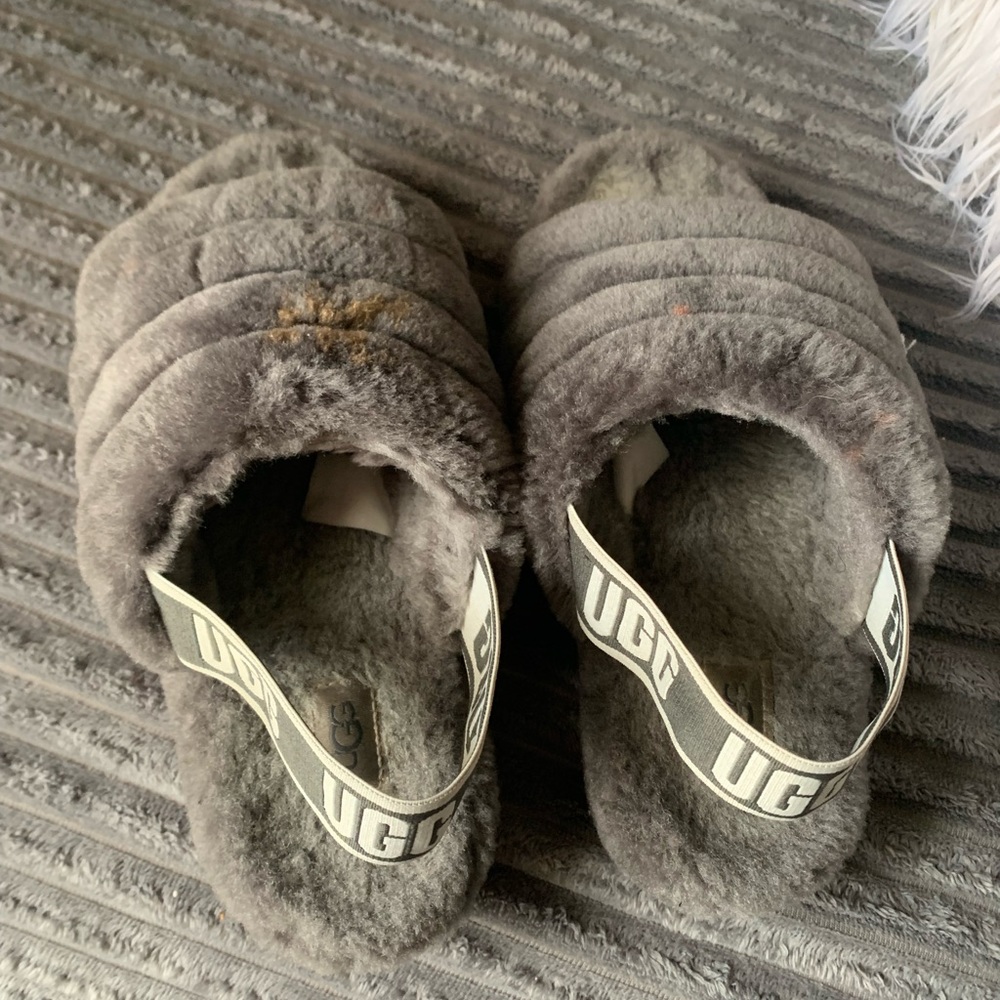 Fluff yea ugg slides - Picture 2 of 4